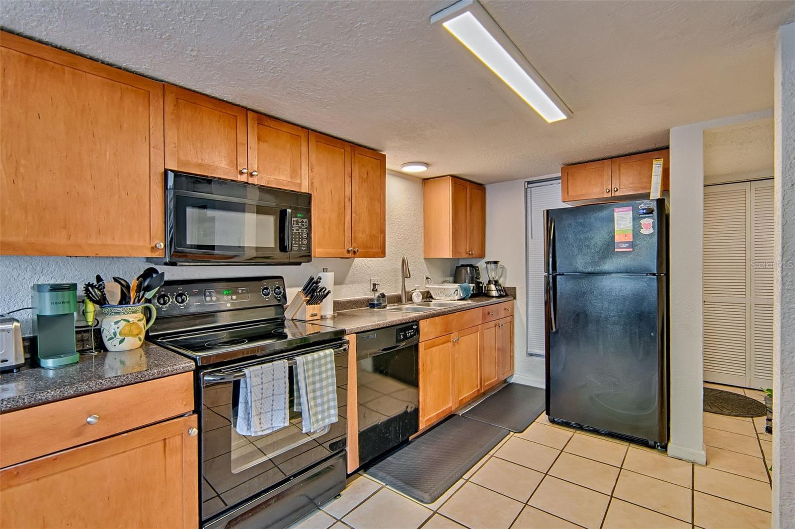 Image 11 of 28 For 1810 23rd Boulevard 188