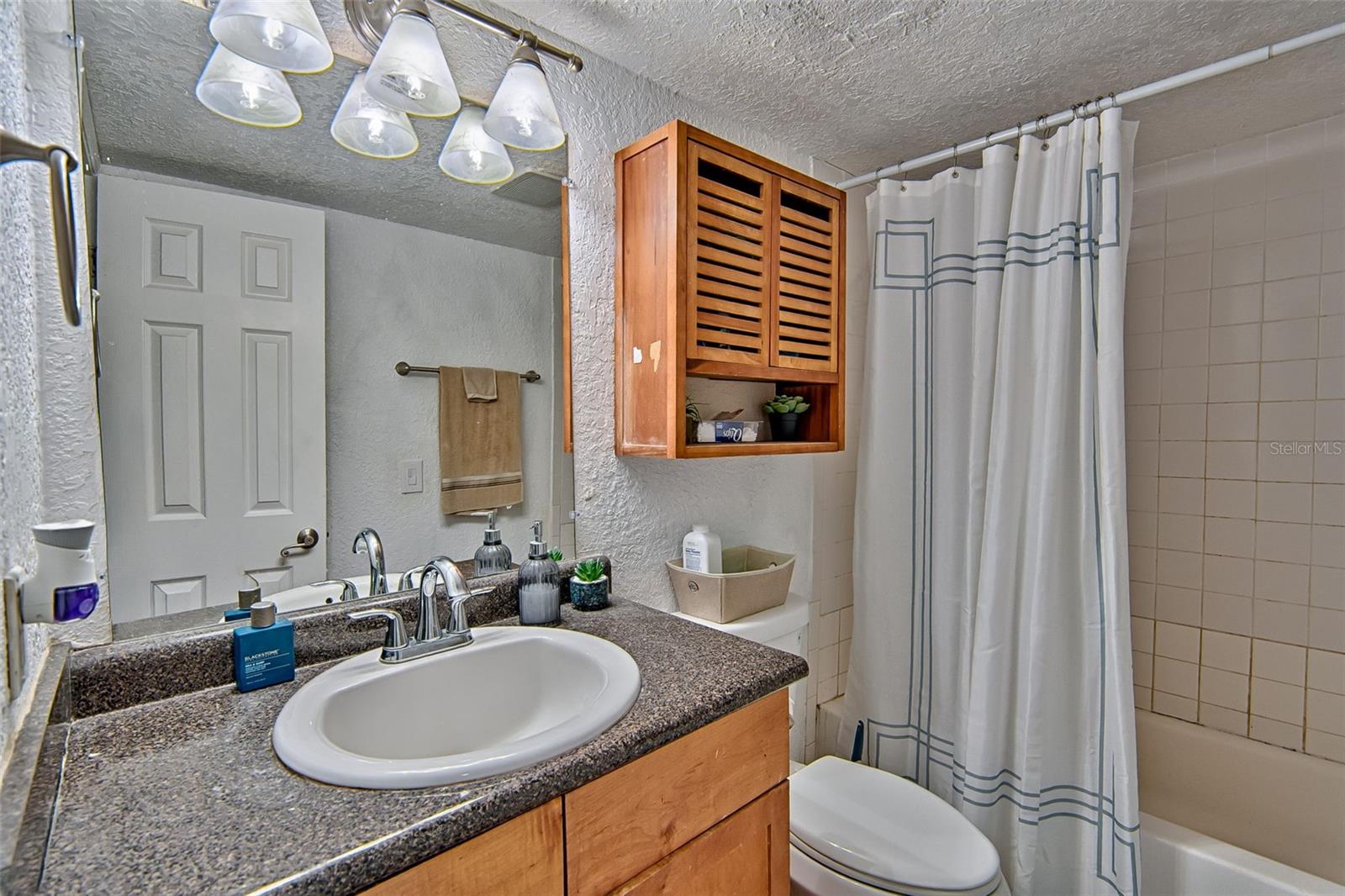 Image 16 of 28 For 1810 23rd Boulevard 188