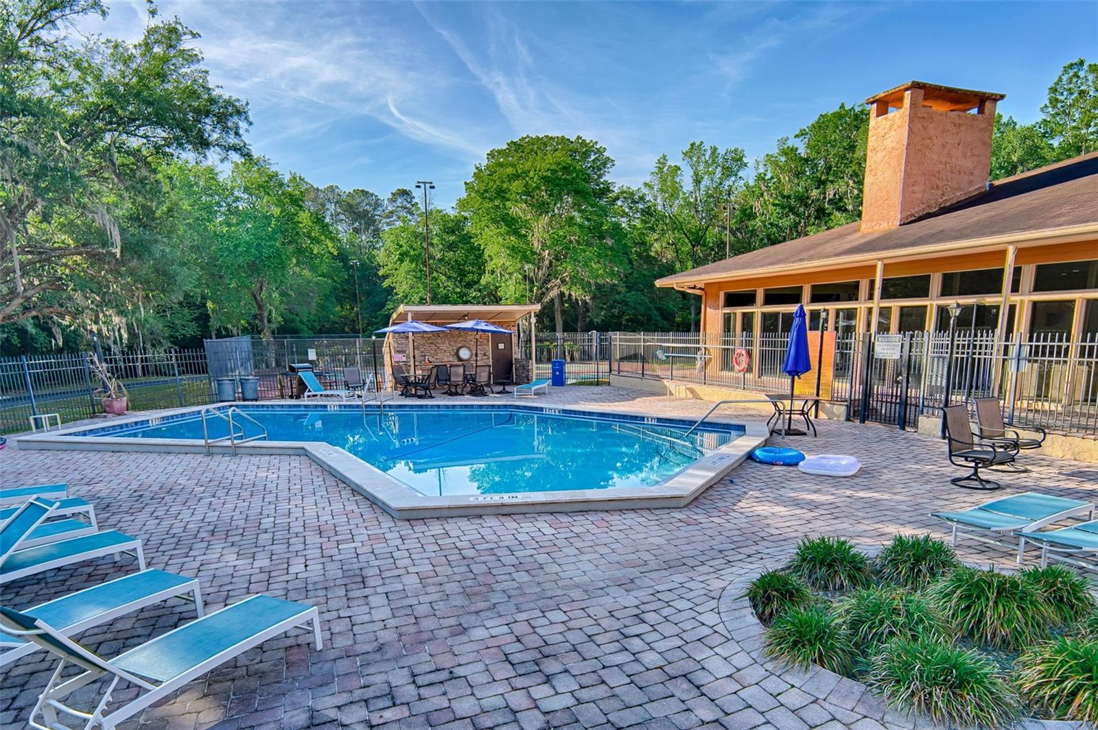 Image 24 of 28 For 1810 23rd Boulevard 188