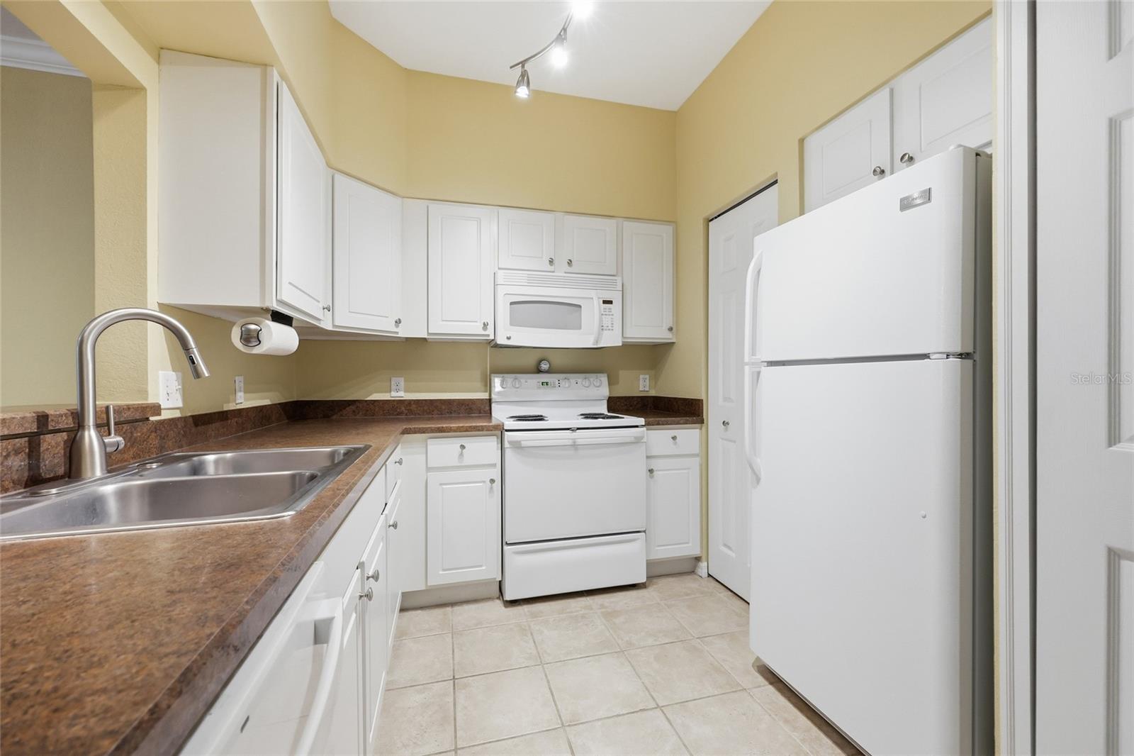 Image 10 of 31 For 9172 52nd Road 103