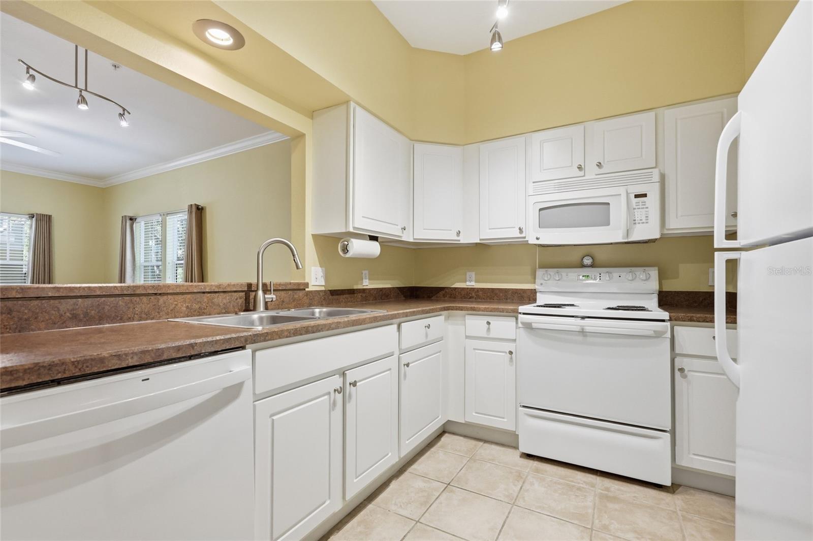 Image 11 of 31 For 9172 52nd Road 103