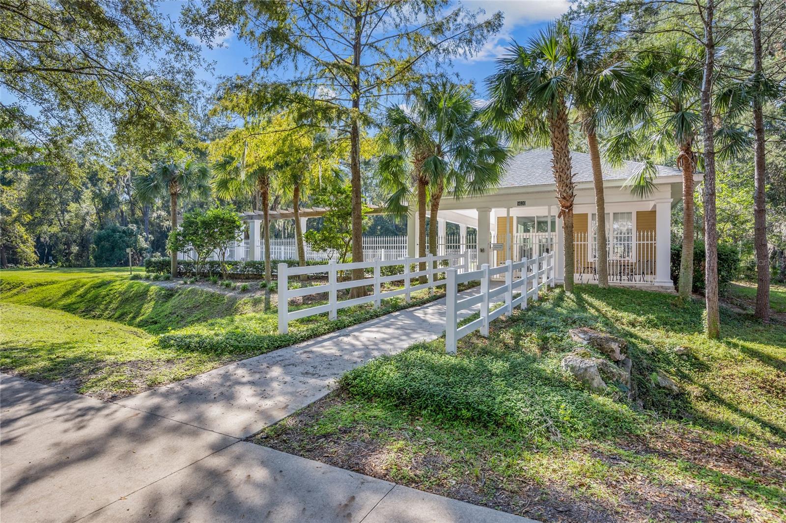 Image 18 of 31 For 9172 52nd Road 103