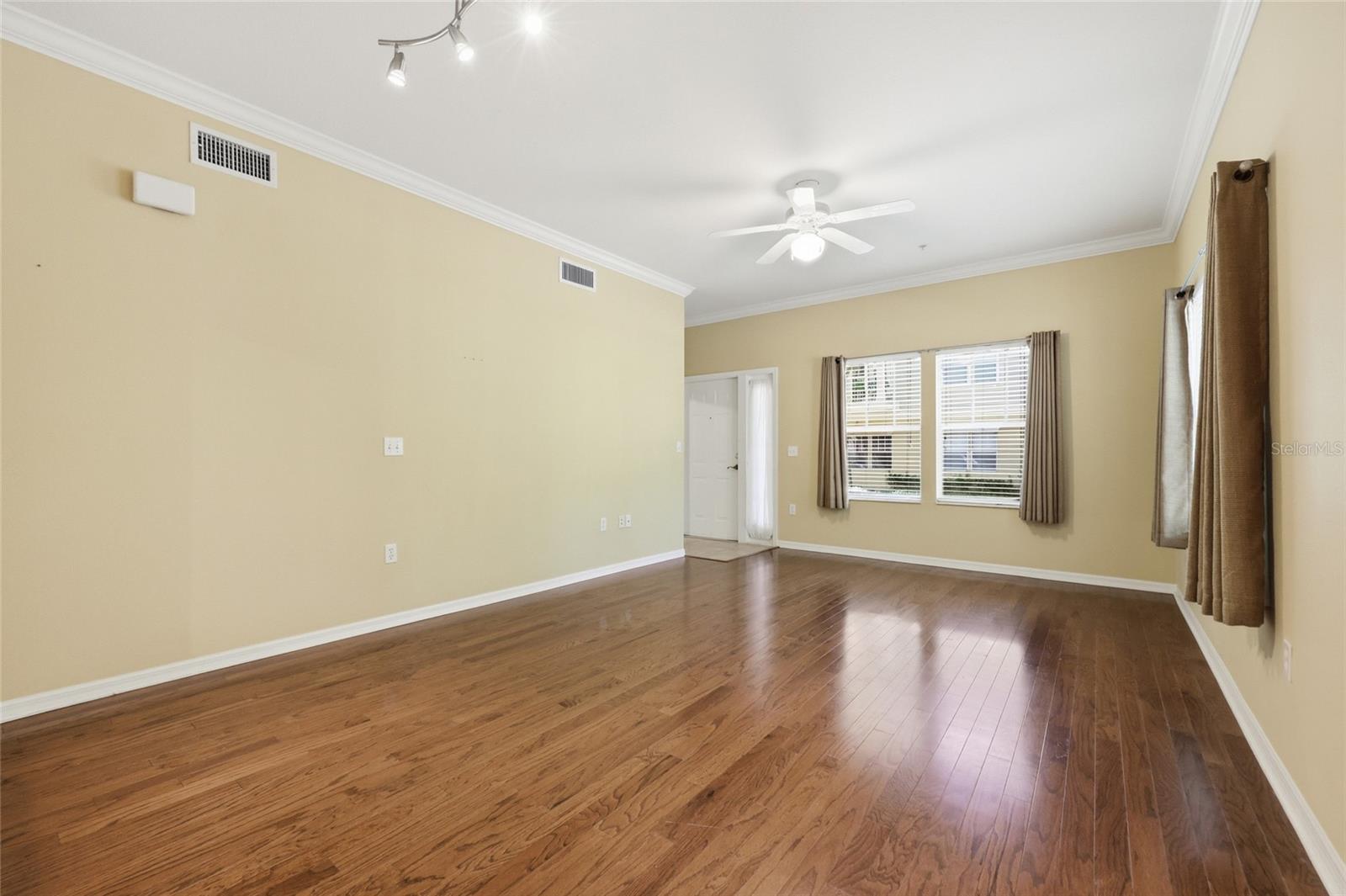 Image 6 of 31 For 9172 52nd Road 103
