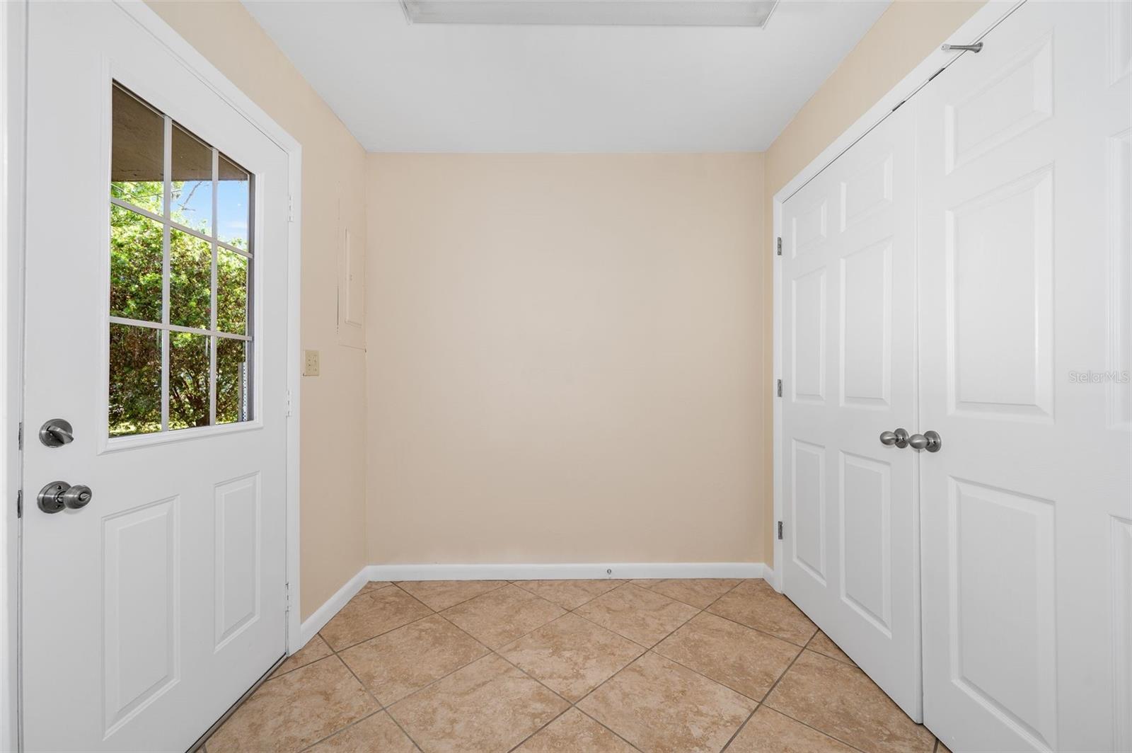 Image 15 of 26 For 26443 3rd Place