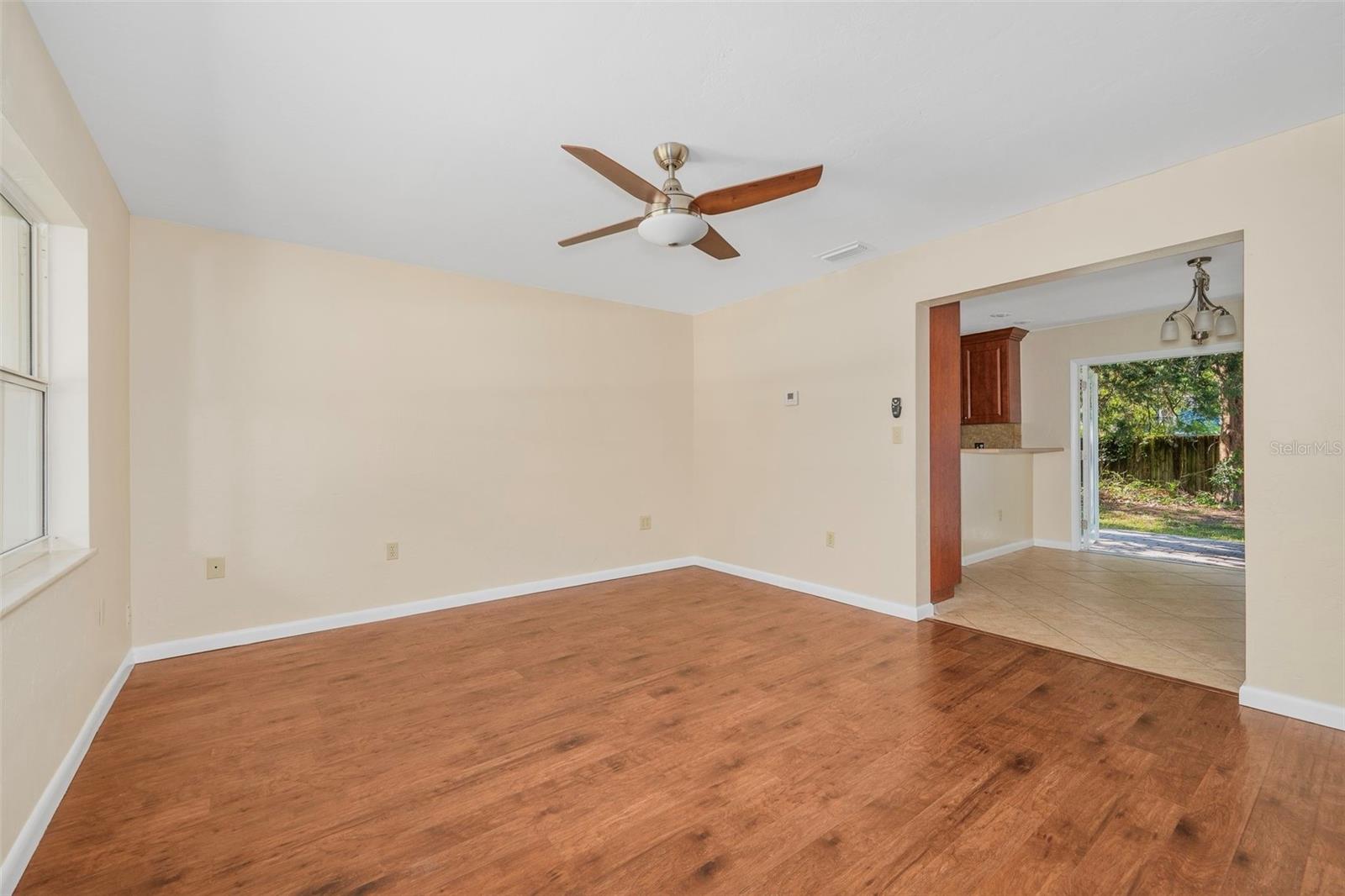 Image 4 of 26 For 26443 3rd Place