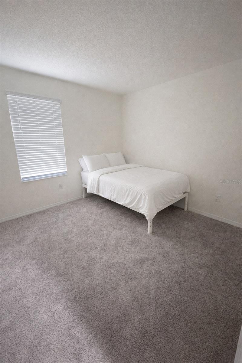 Image 12 of 18 For 8328 Wilder Pines Avenue