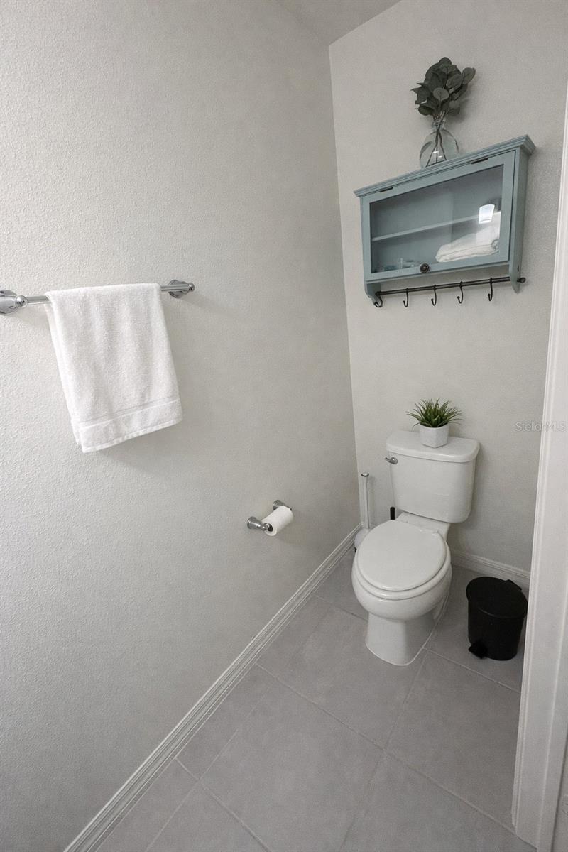 Image 4 of 18 For 8328 Wilder Pines Avenue