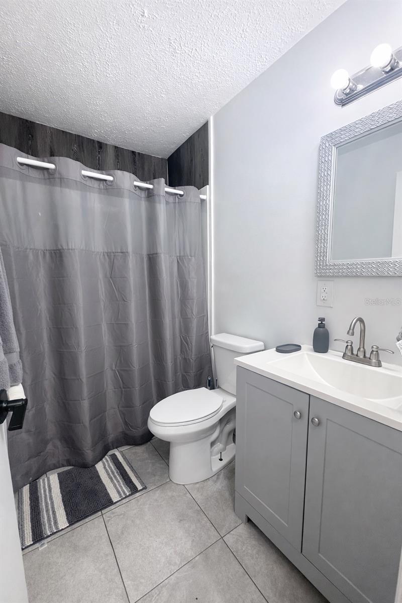 Image 19 of 28 For 1004 Booker Avenue