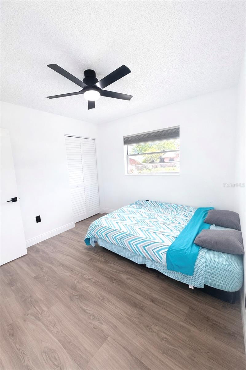 Image 22 of 28 For 1004 Booker Avenue