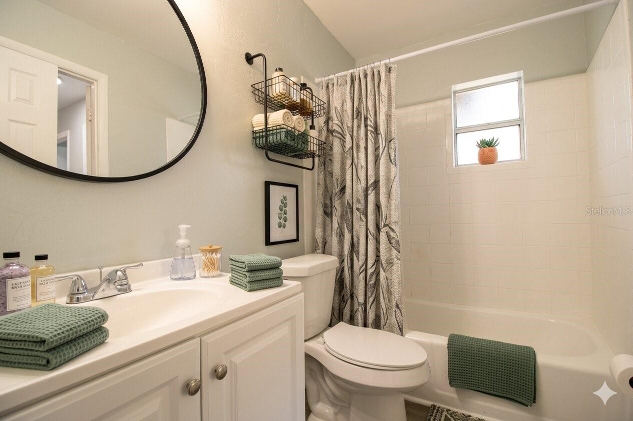 Image 6 of 10 For 3826 14th Place