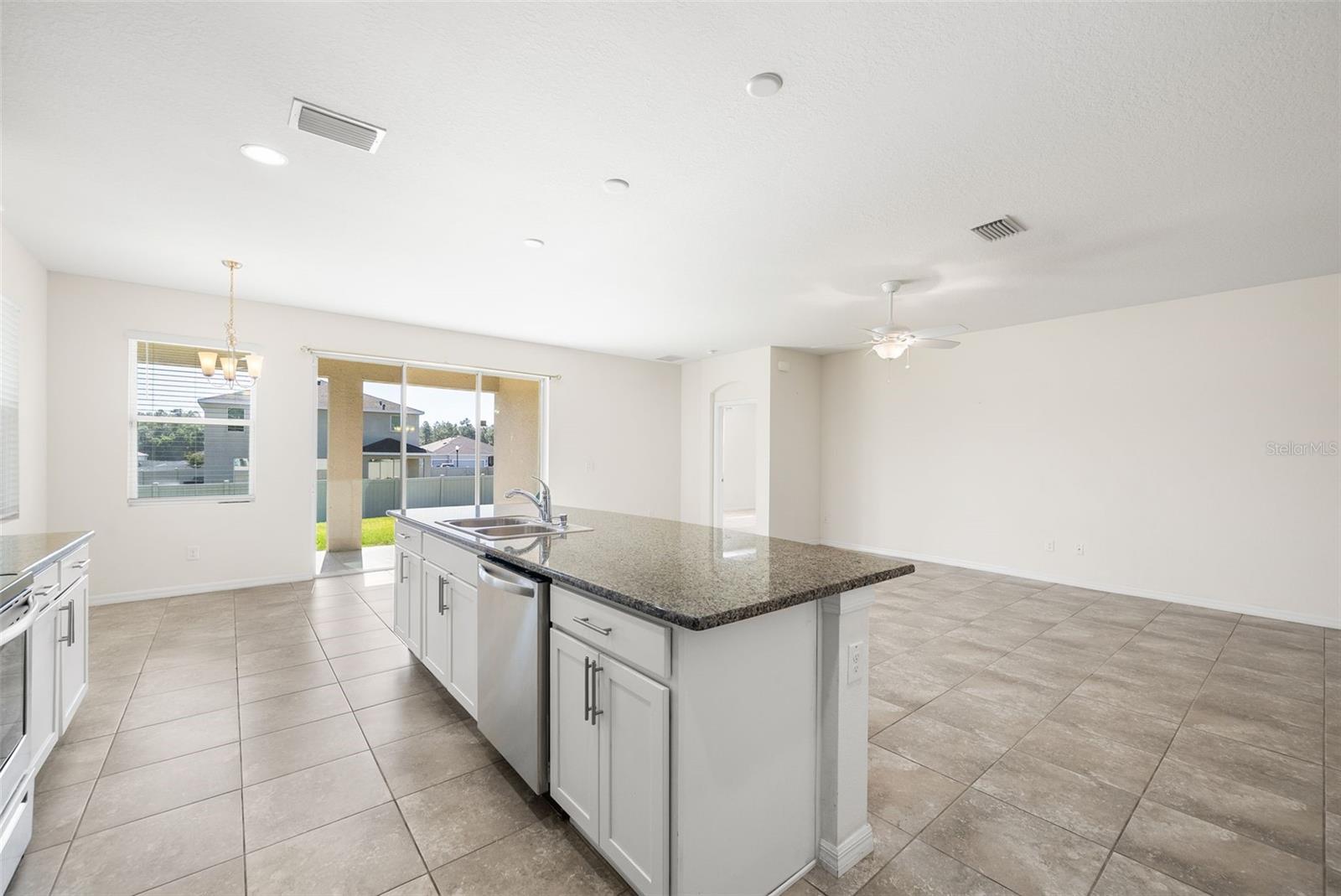 Image 6 of 18 For 1767 50th Ct