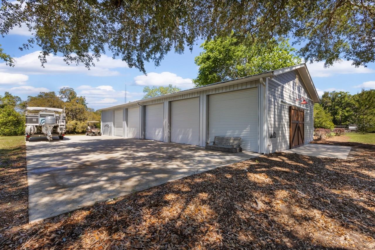 Image 12 of 97 For 4821 53rd Terrace