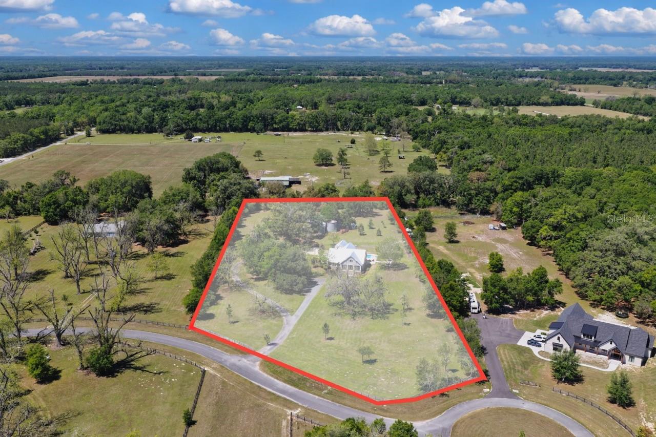 Image 14 of 97 For 4821 53rd Terrace