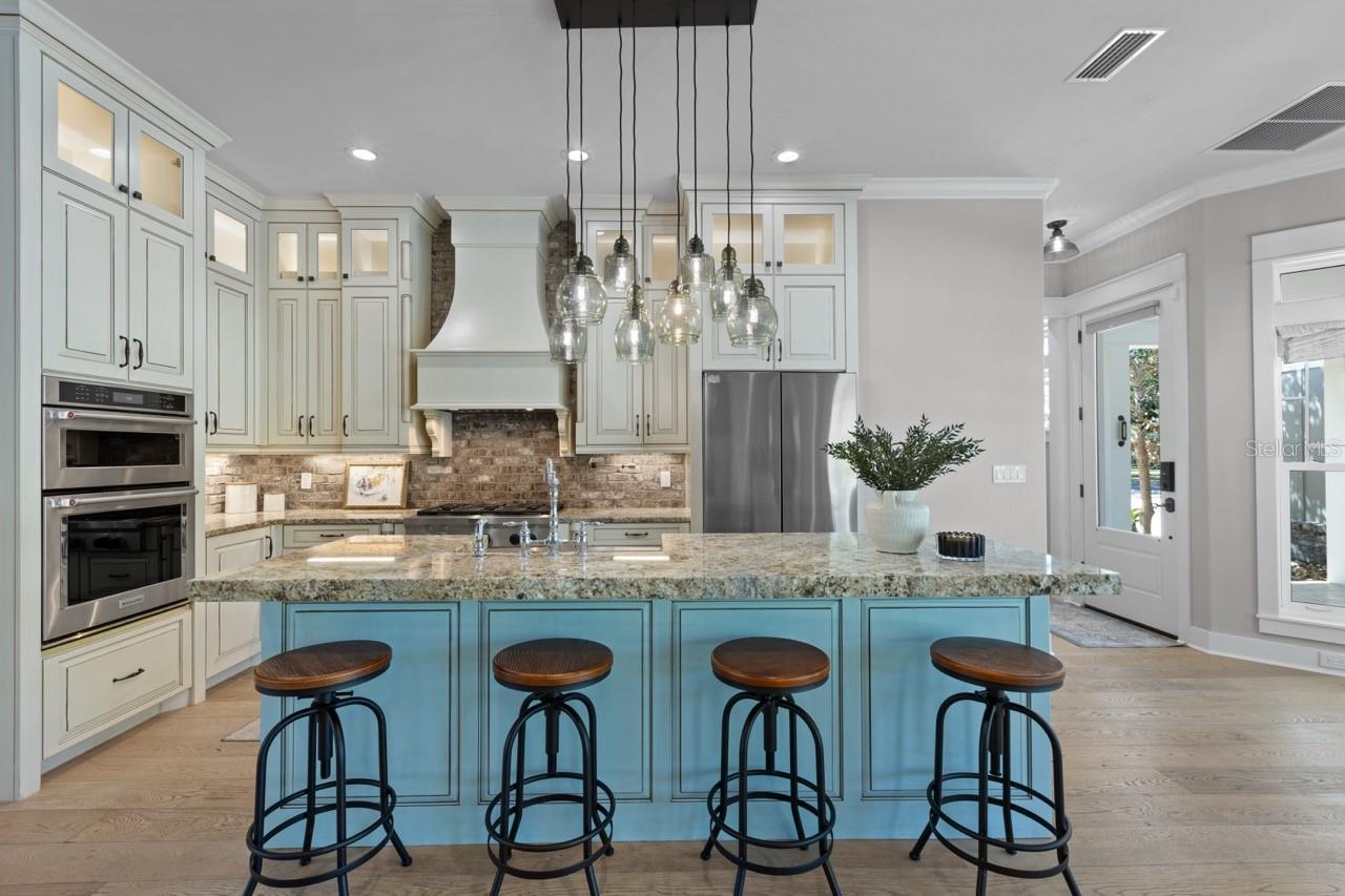 Image 19 of 97 For 4821 53rd Terrace