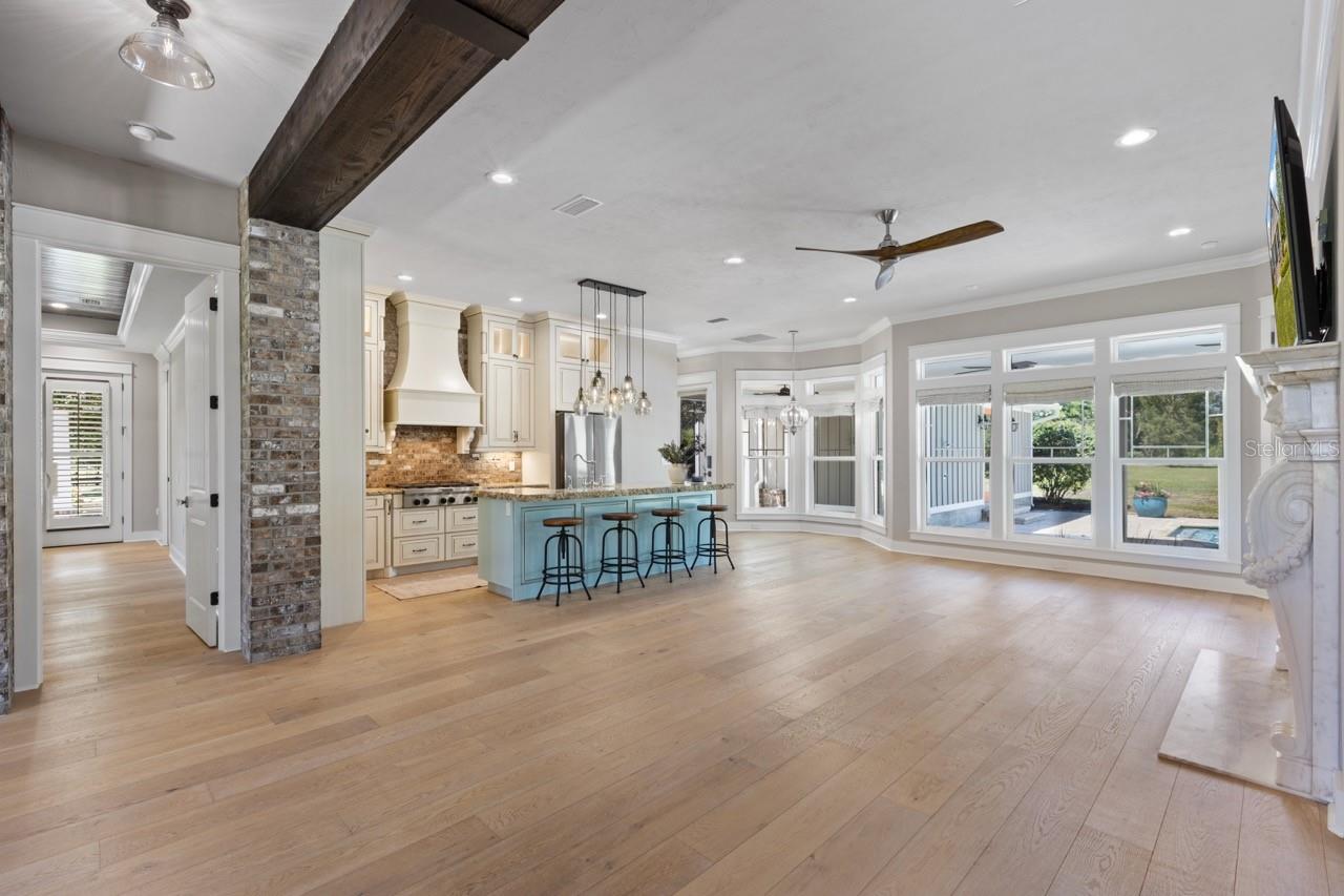 Image 27 of 97 For 4821 53rd Terrace