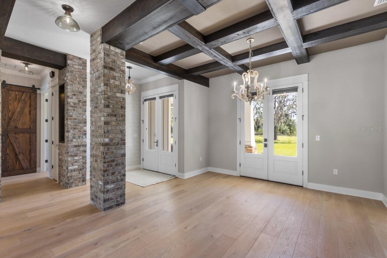 Image 32 of 97 For 4821 53rd Terrace