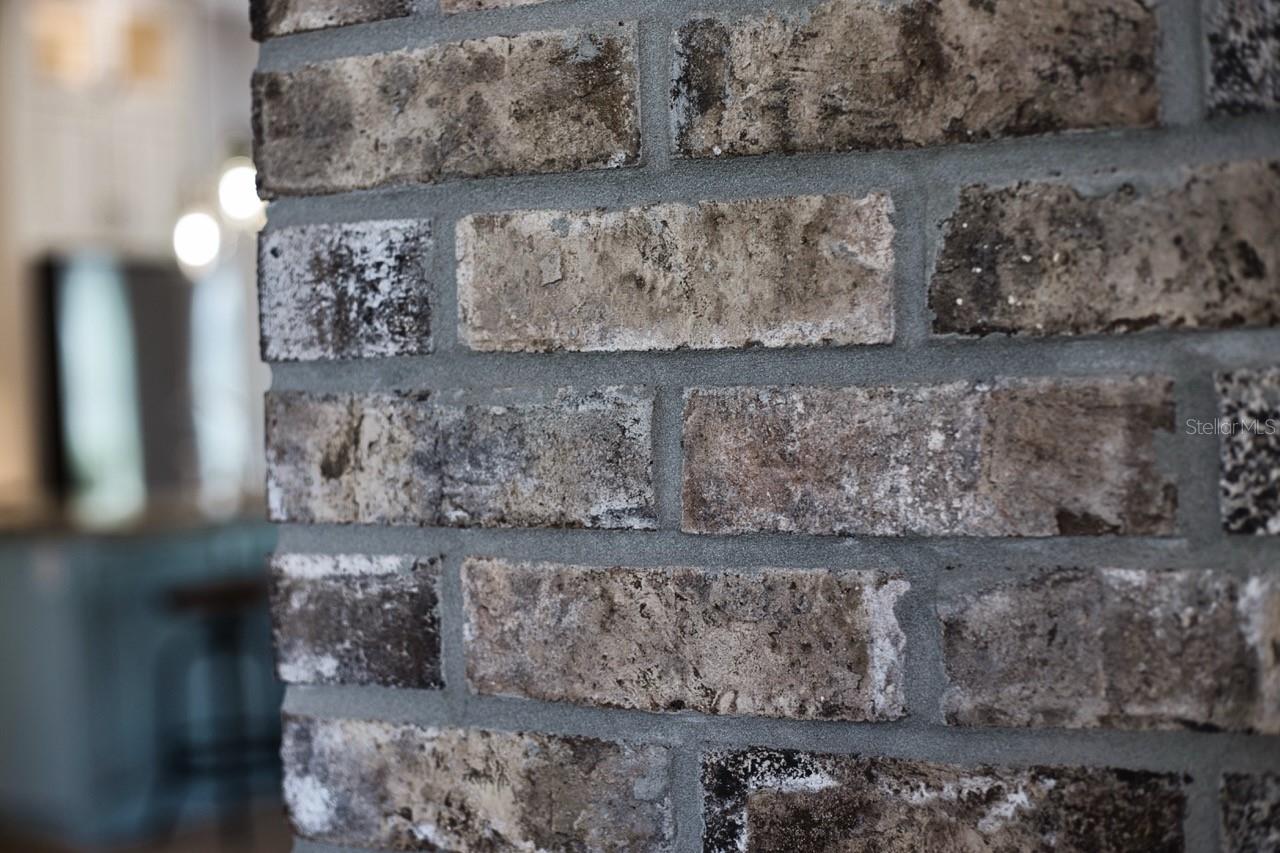 Image 34 of 97 For 4821 53rd Terrace