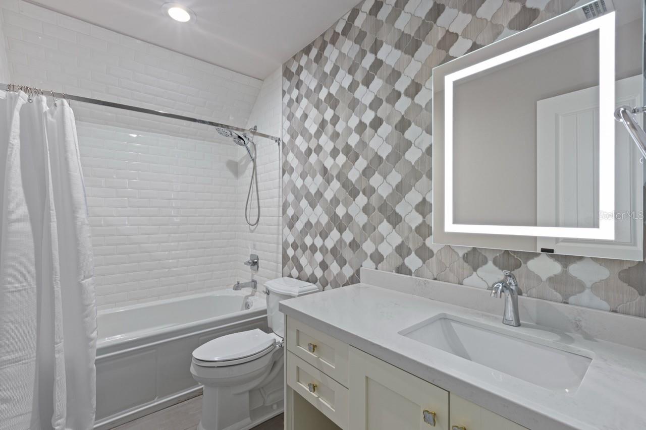 Image 51 of 97 For 4821 53rd Terrace