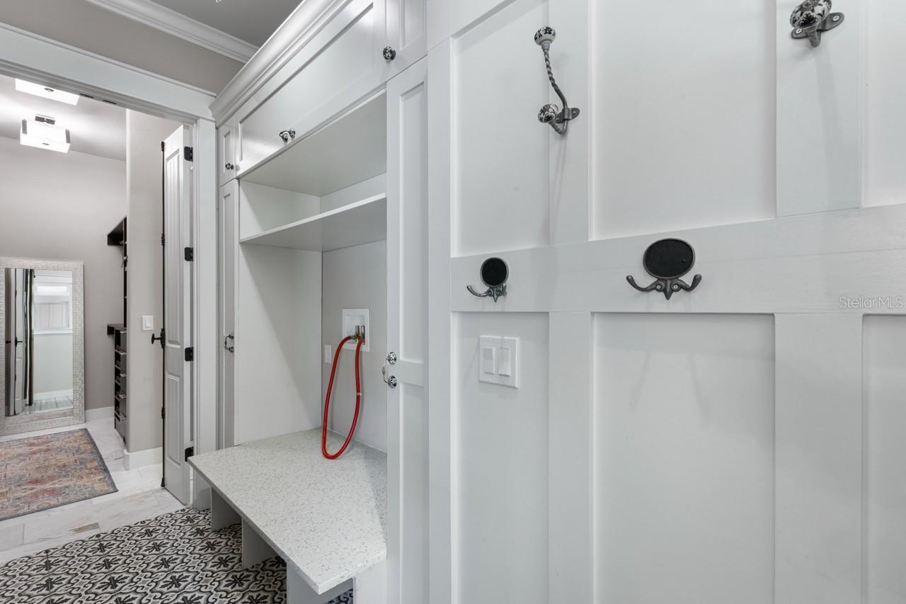 Image 63 of 97 For 4821 53rd Terrace