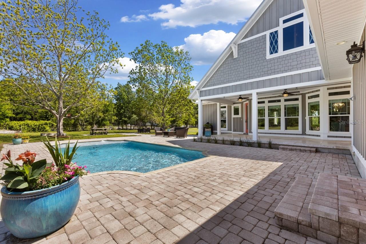 Image 7 of 97 For 4821 53rd Terrace