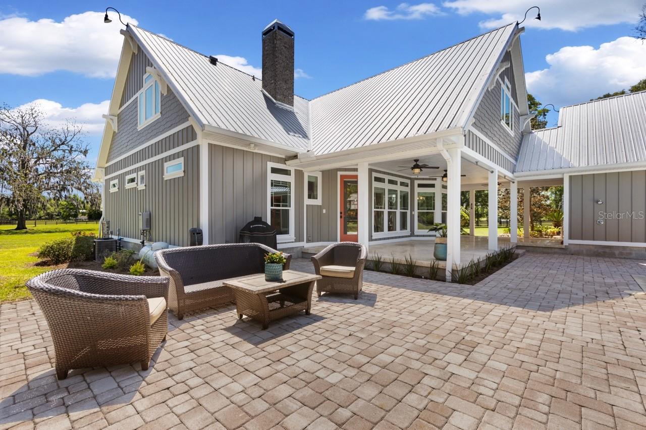 Image 72 of 97 For 4821 53rd Terrace