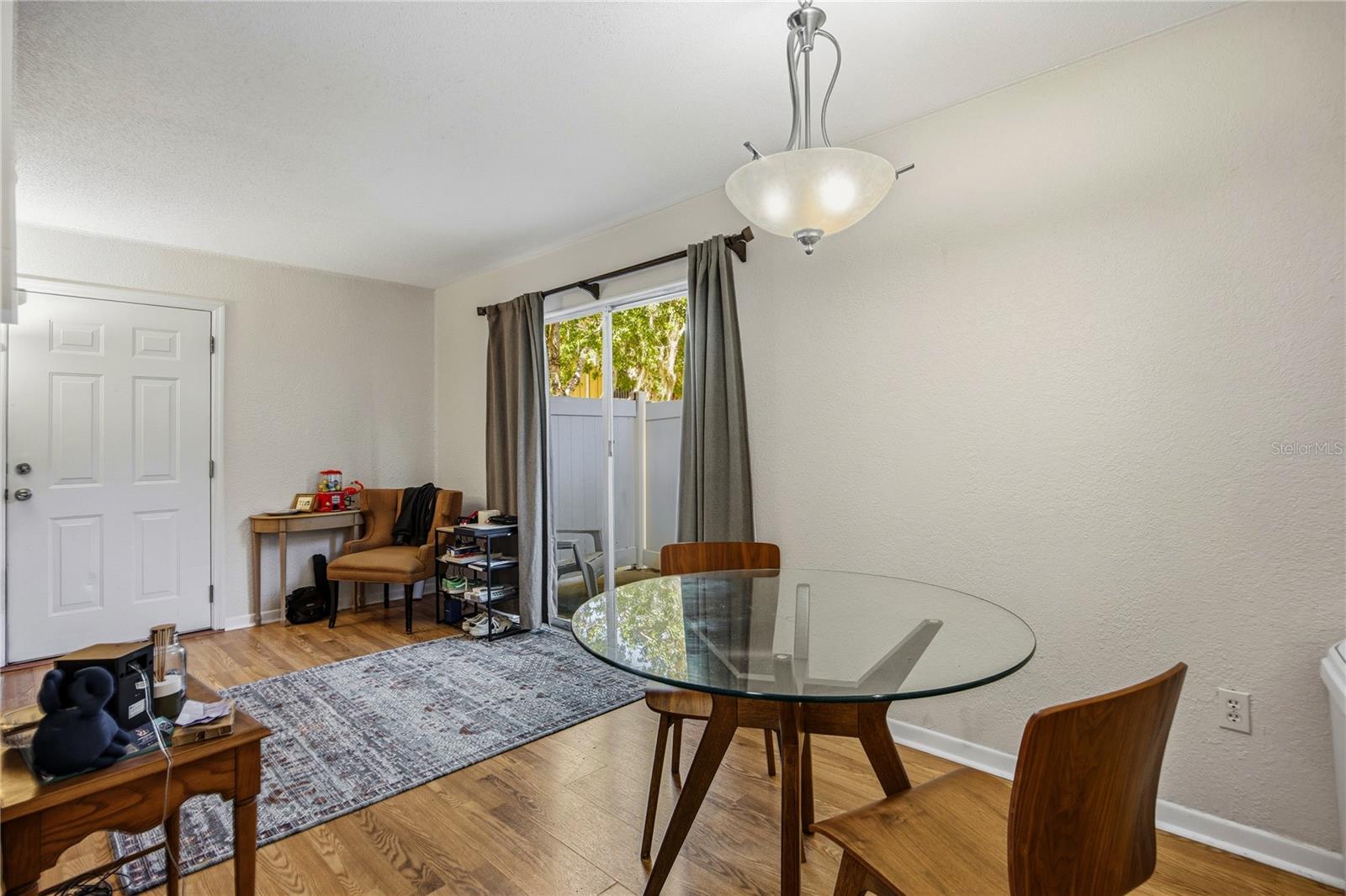 Image 19 of 41 For 507 39th Road 114
