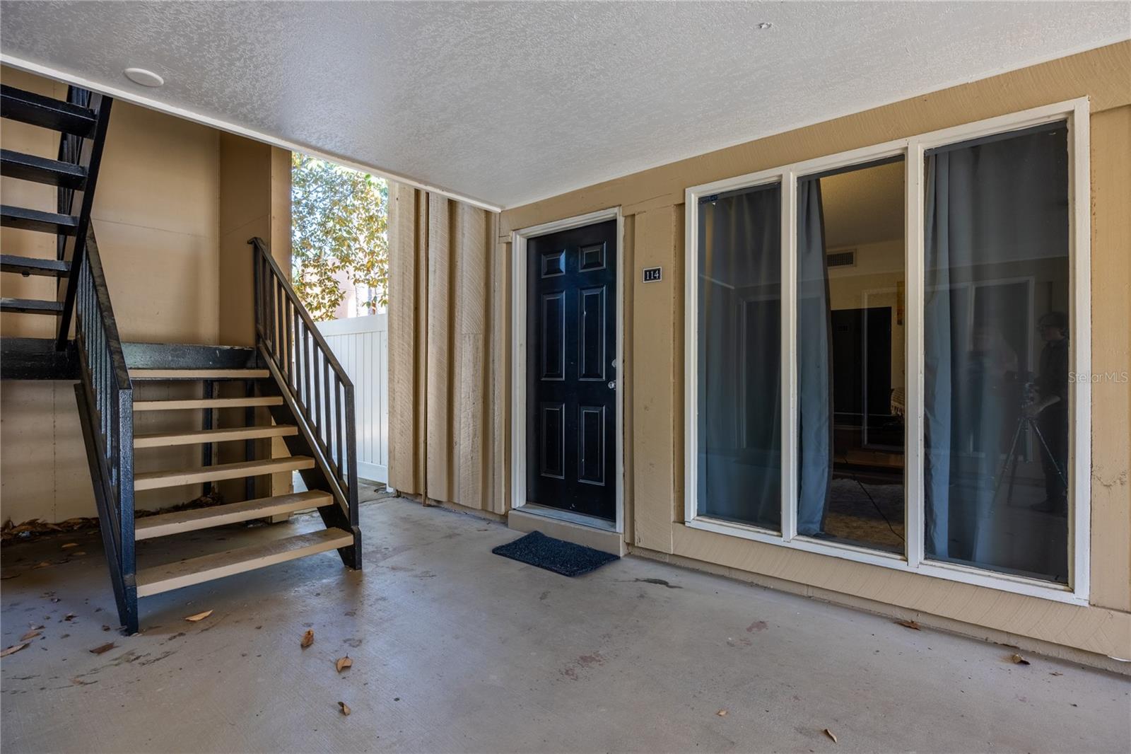 Image 2 of 41 For 507 39th Road 114