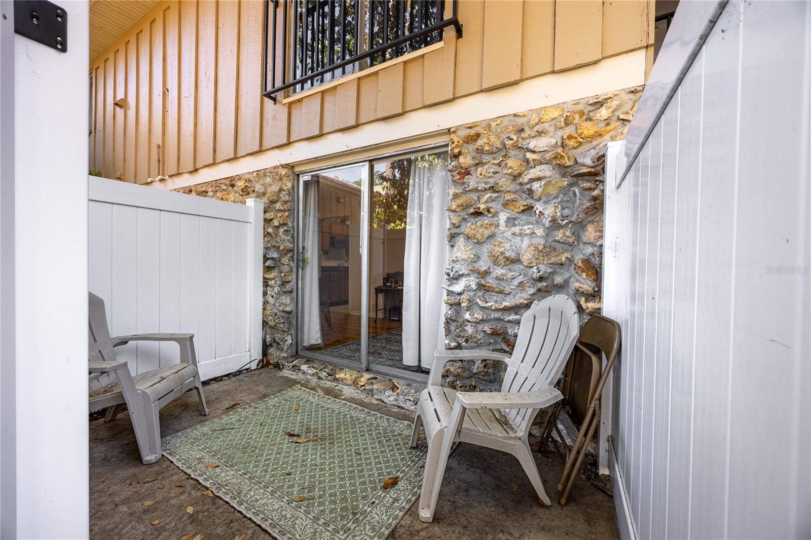 Image 22 of 41 For 507 39th Road 114