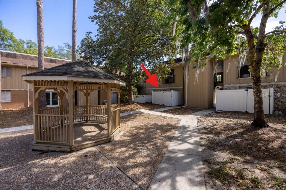 Image 24 of 41 For 507 39th Road 114