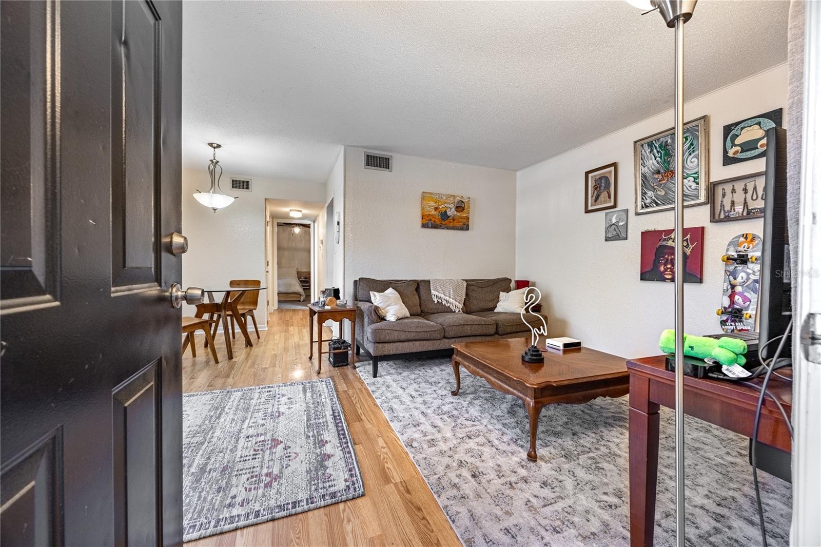 Image 5 of 41 For 507 39th Road 114
