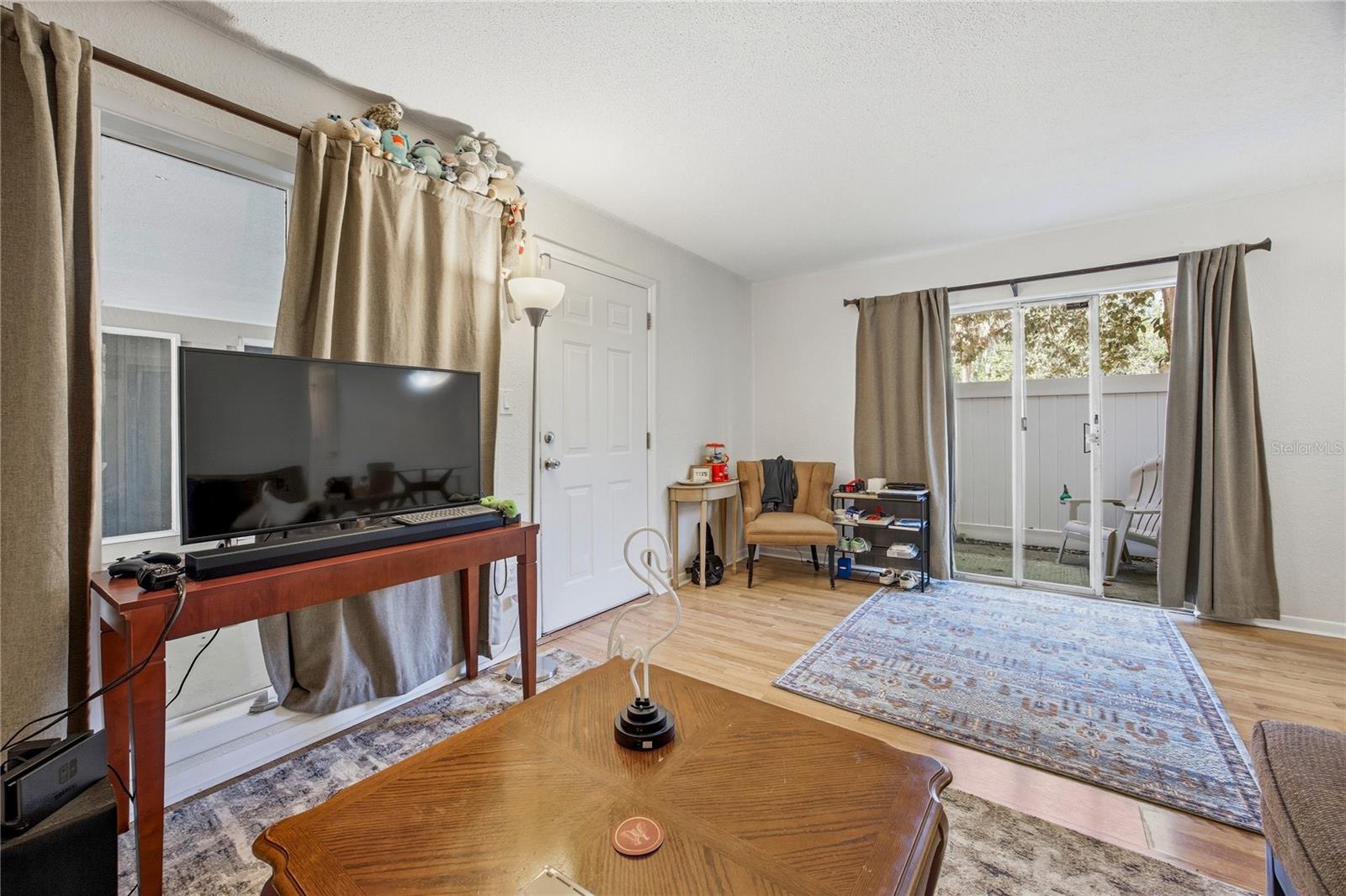 Image 8 of 41 For 507 39th Road 114