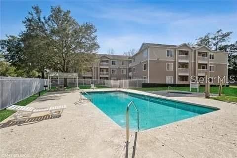 Image 14 of 17 For 4000 23rd Street 4-103 #3