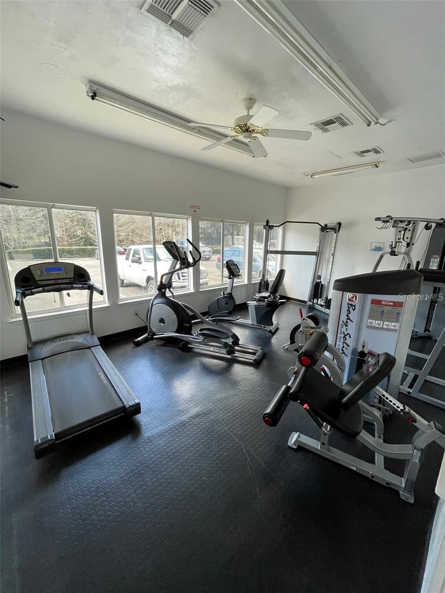 Image 6 of 17 For 4000 23rd Street 4-103 #3