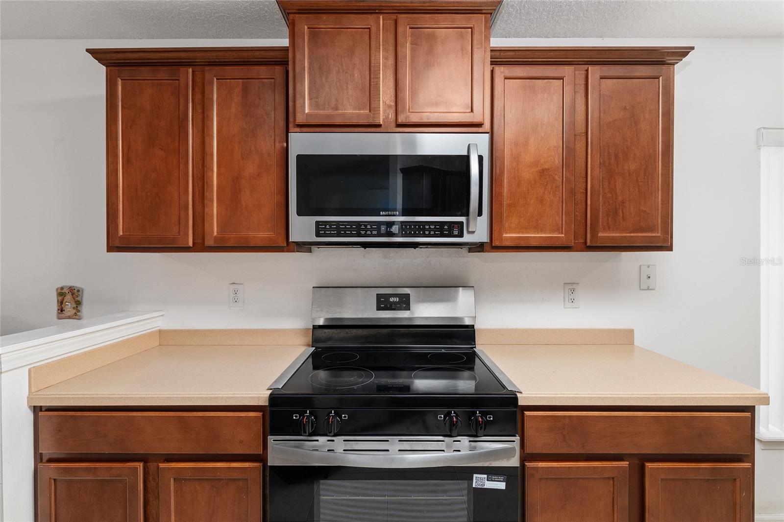 Image 18 of 41 For 4939 81st Avenue