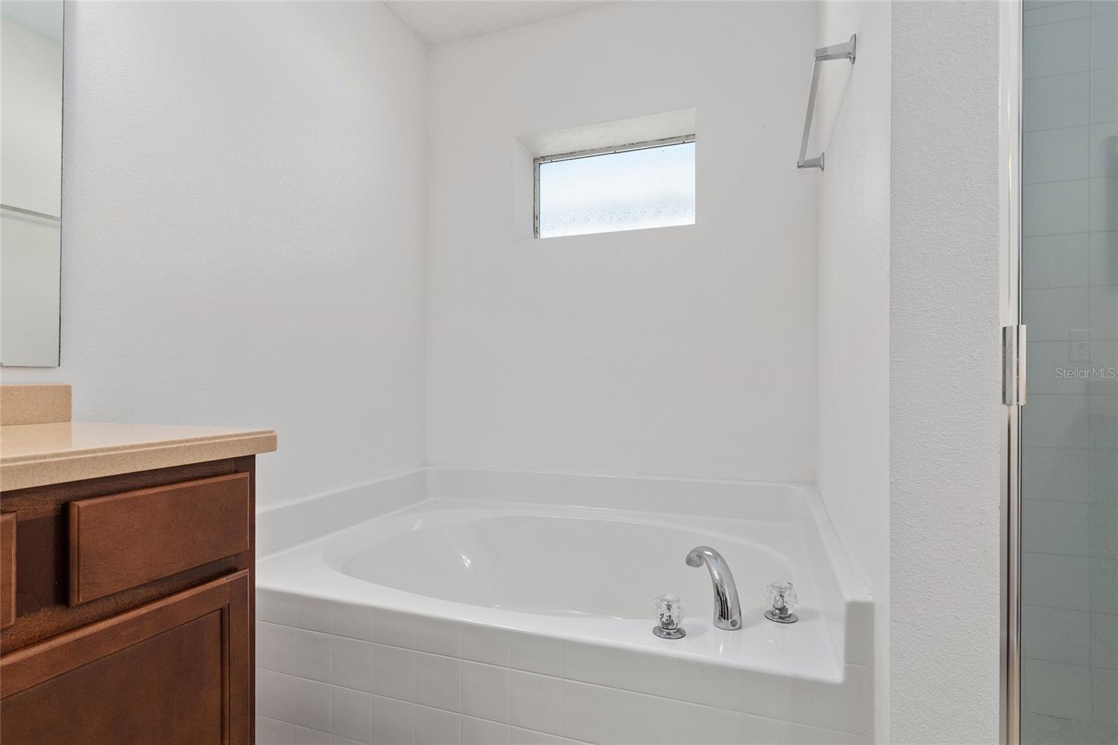 Image 29 of 41 For 4939 81st Avenue