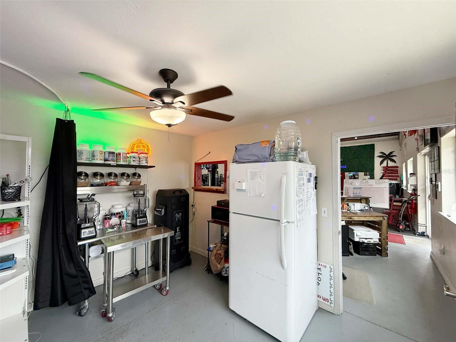 Image 27 of 32 For 535 State Road 26