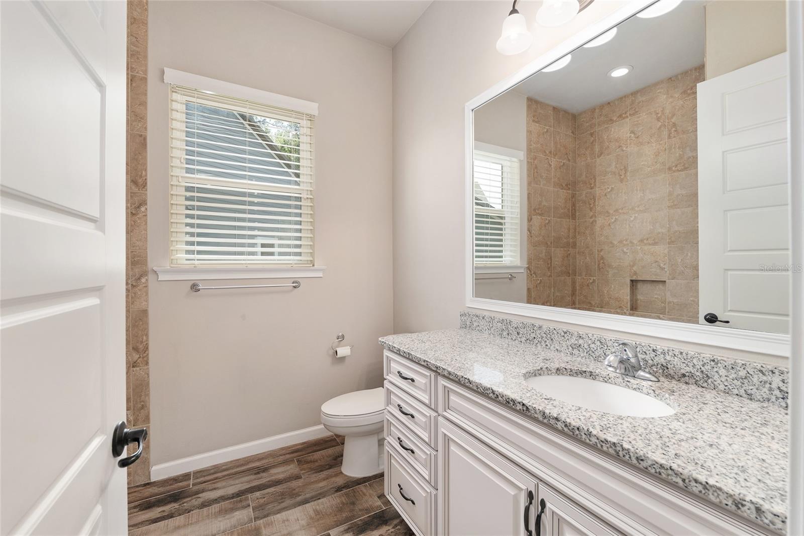 Image 51 of 99 For 1024 134 Way