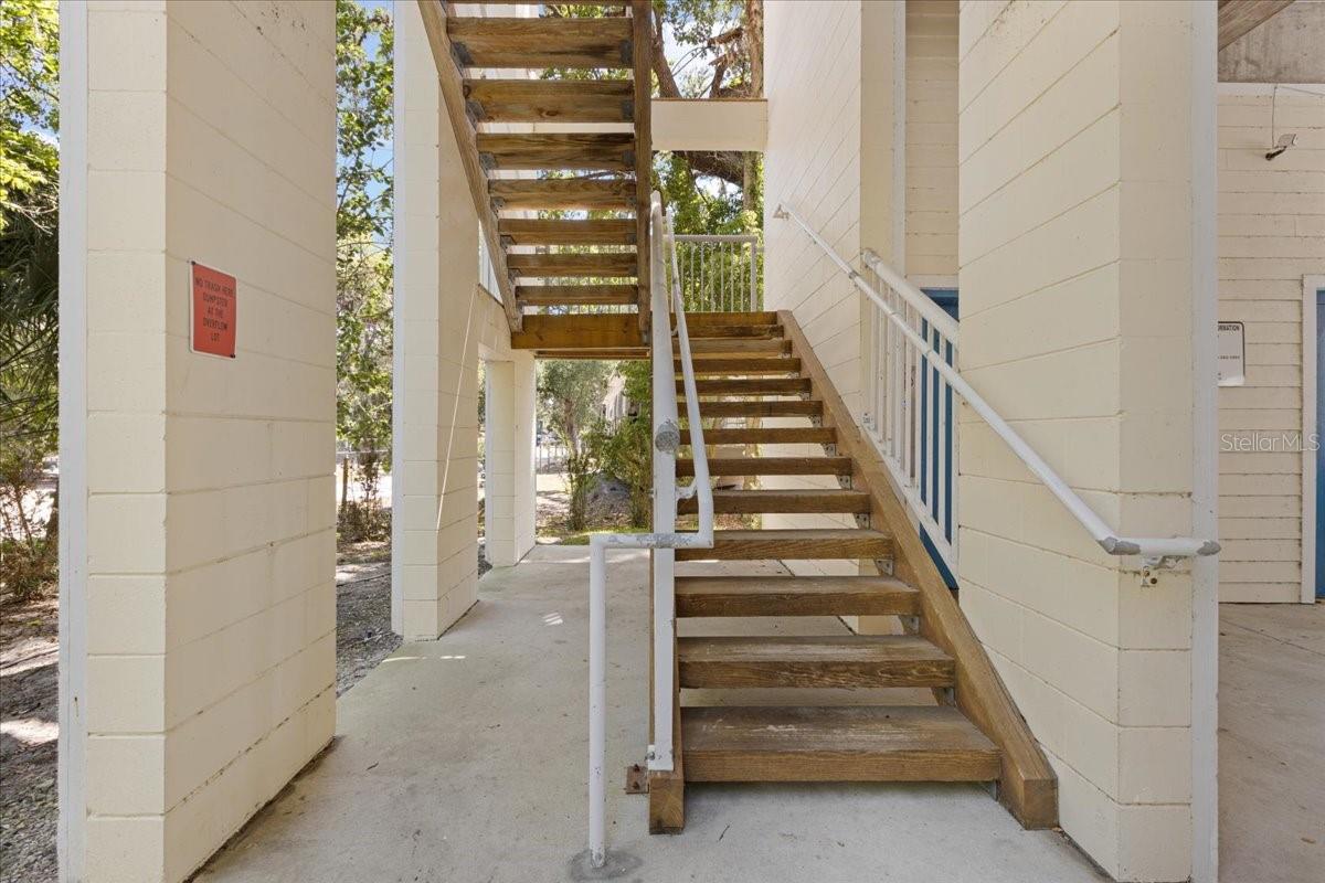 Listing photo id 41 for 54 910th Avenue 115