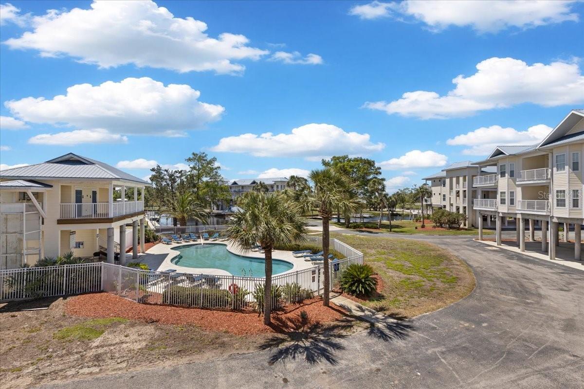 Listing photo id 52 for 54 910th Avenue 115