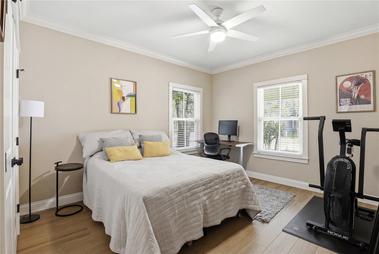 Image 25 of 39 For 811 3rd Avenue