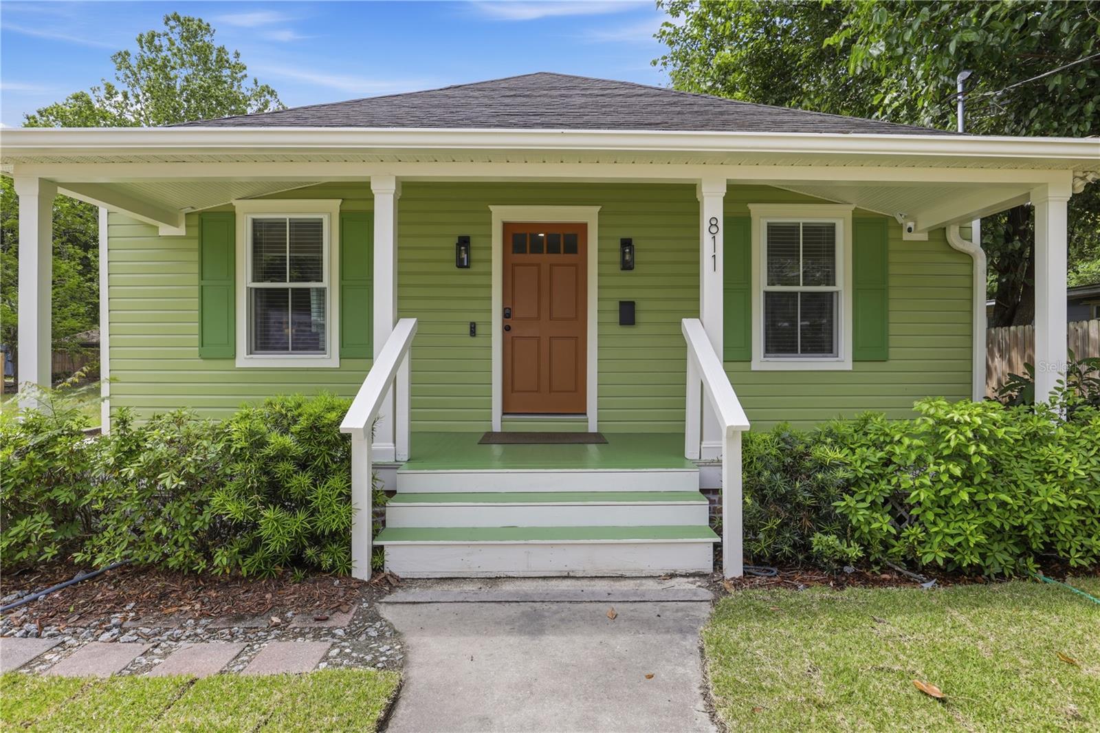 Image 35 of 39 For 811 3rd Avenue