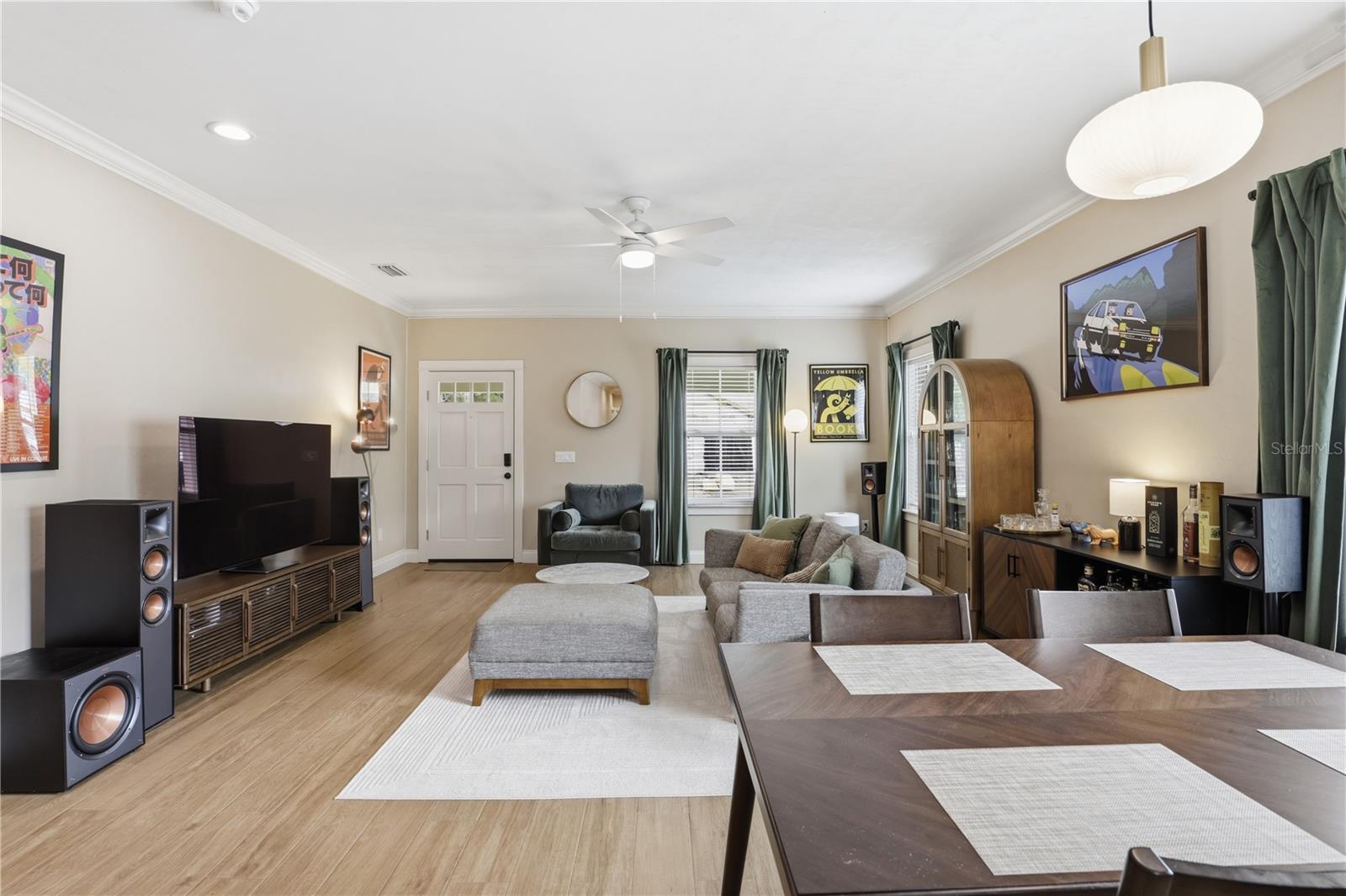 Image 7 of 39 For 811 3rd Avenue