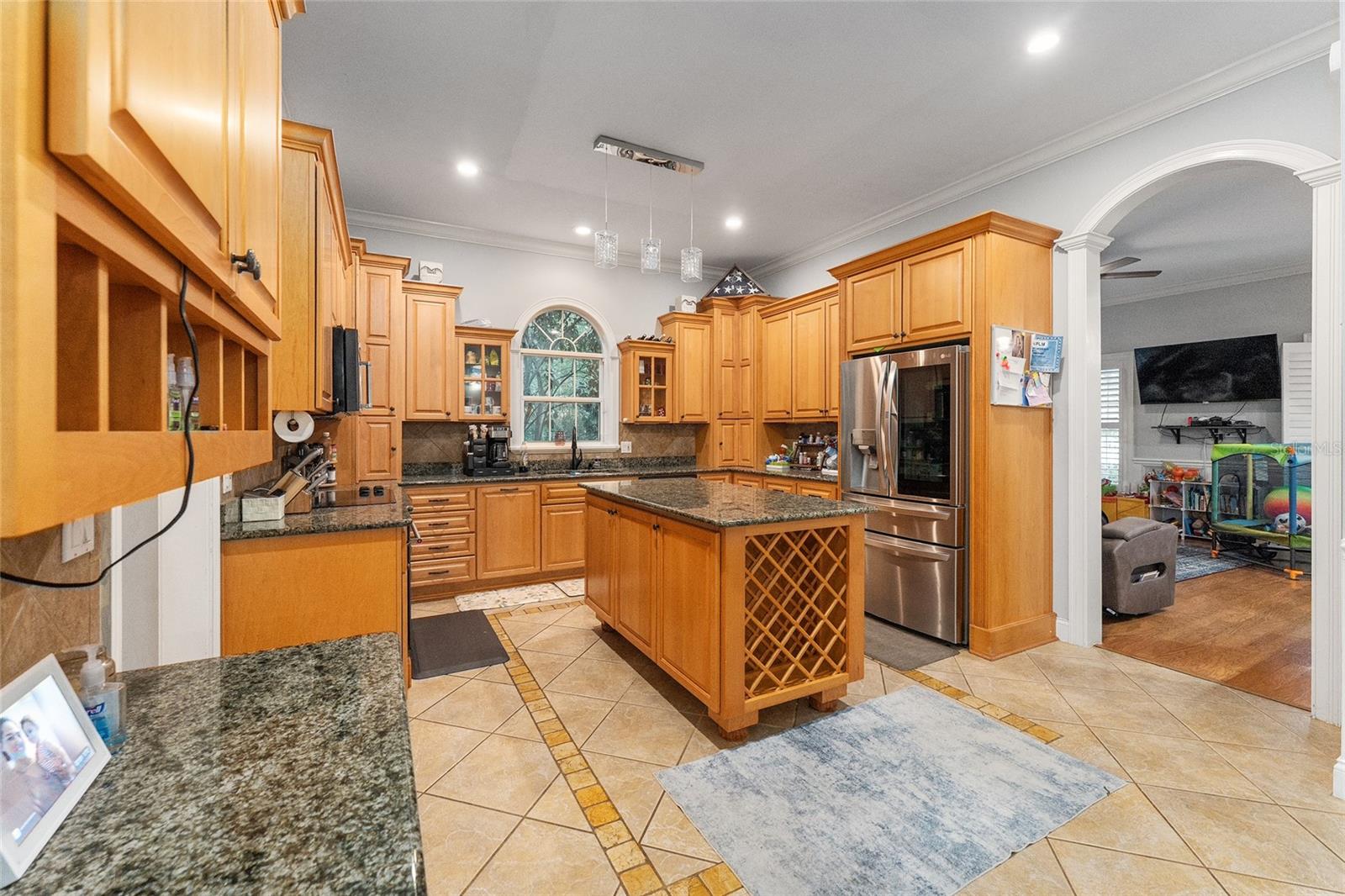 Image 14 of 59 For 240 131st Street