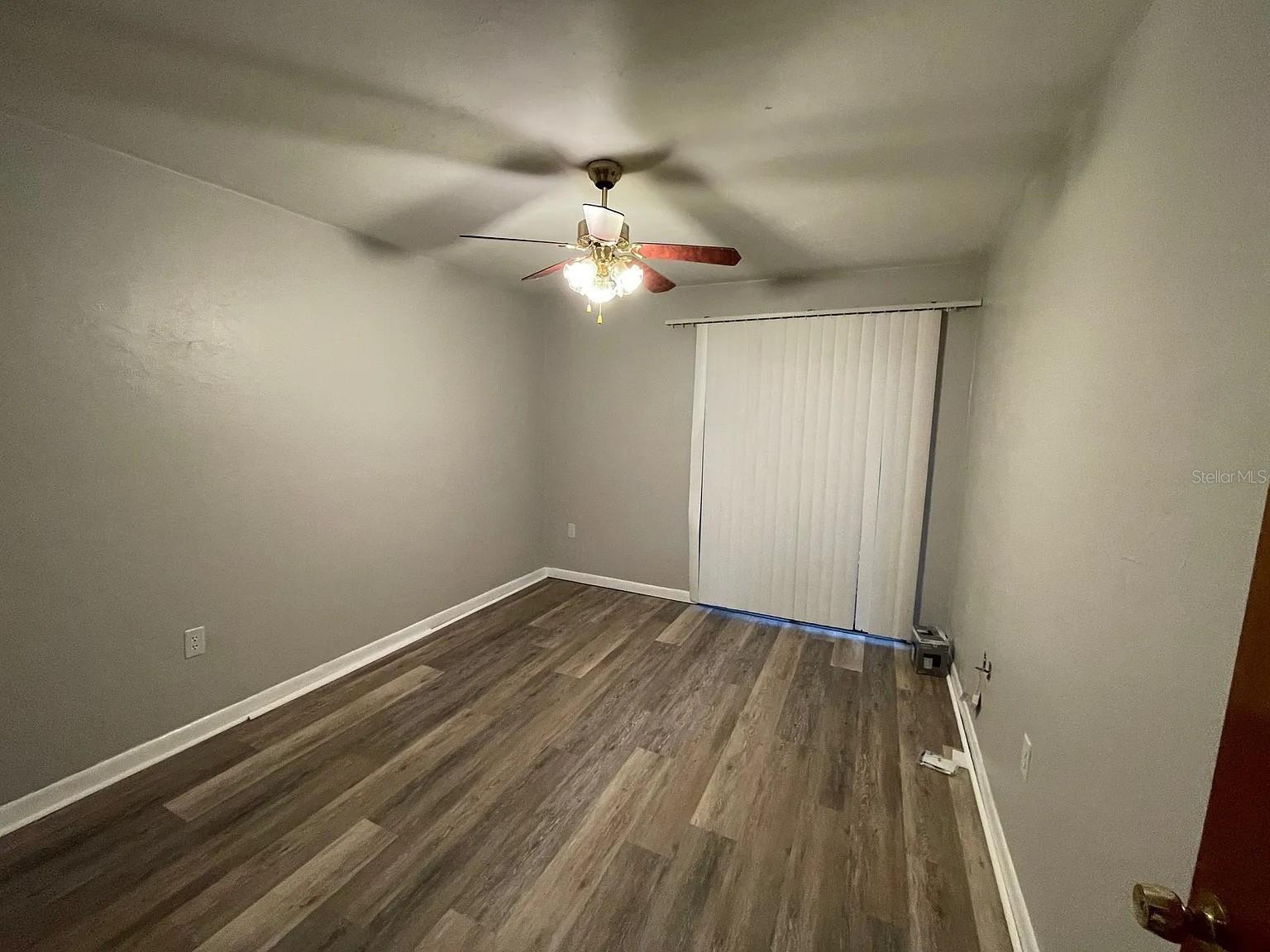 Image 5 of 9 For 2210 70th Terrace