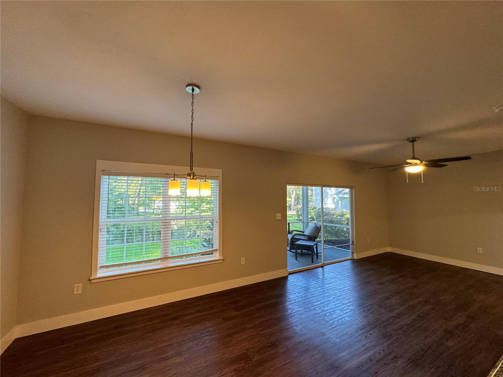 Image 6 of 17 For 10000 52nd Avenue 139