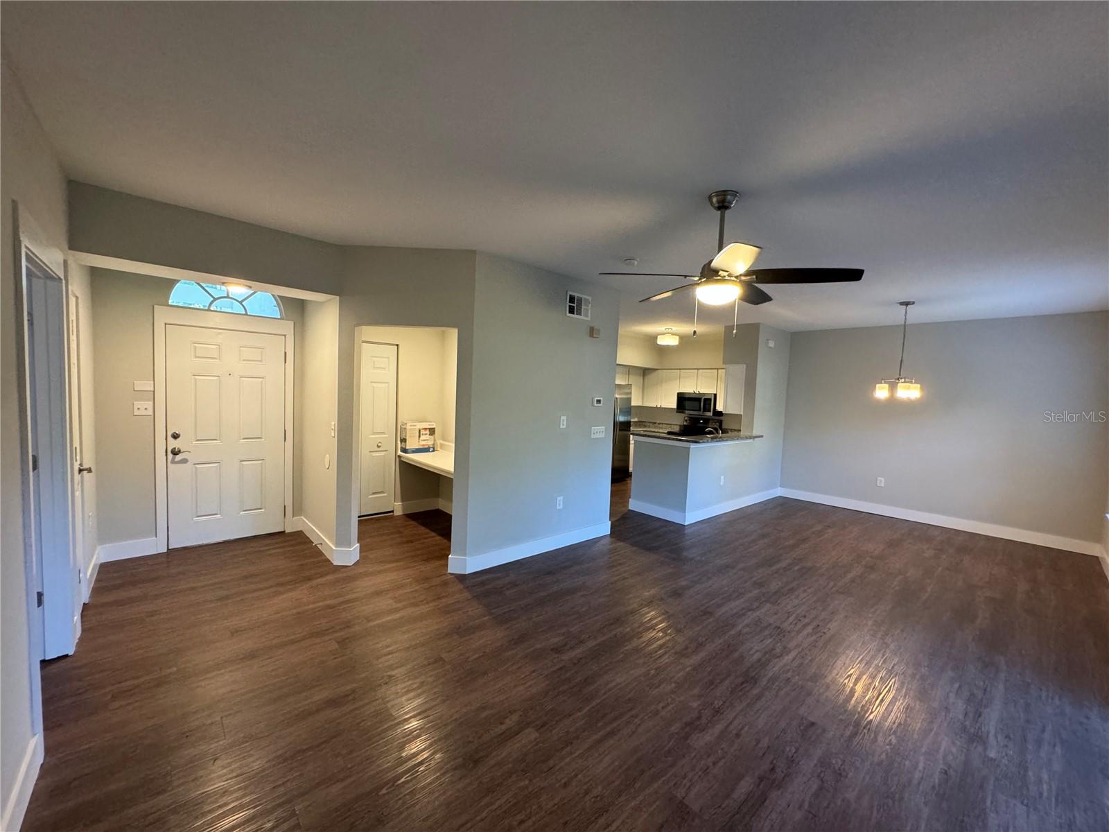 Image 8 of 17 For 10000 52nd Avenue 139