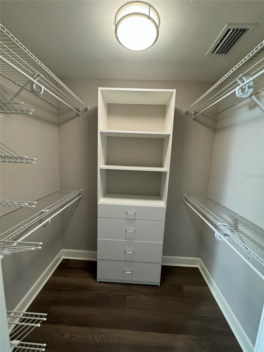 Image 24 of 30 For 9005 25th Road