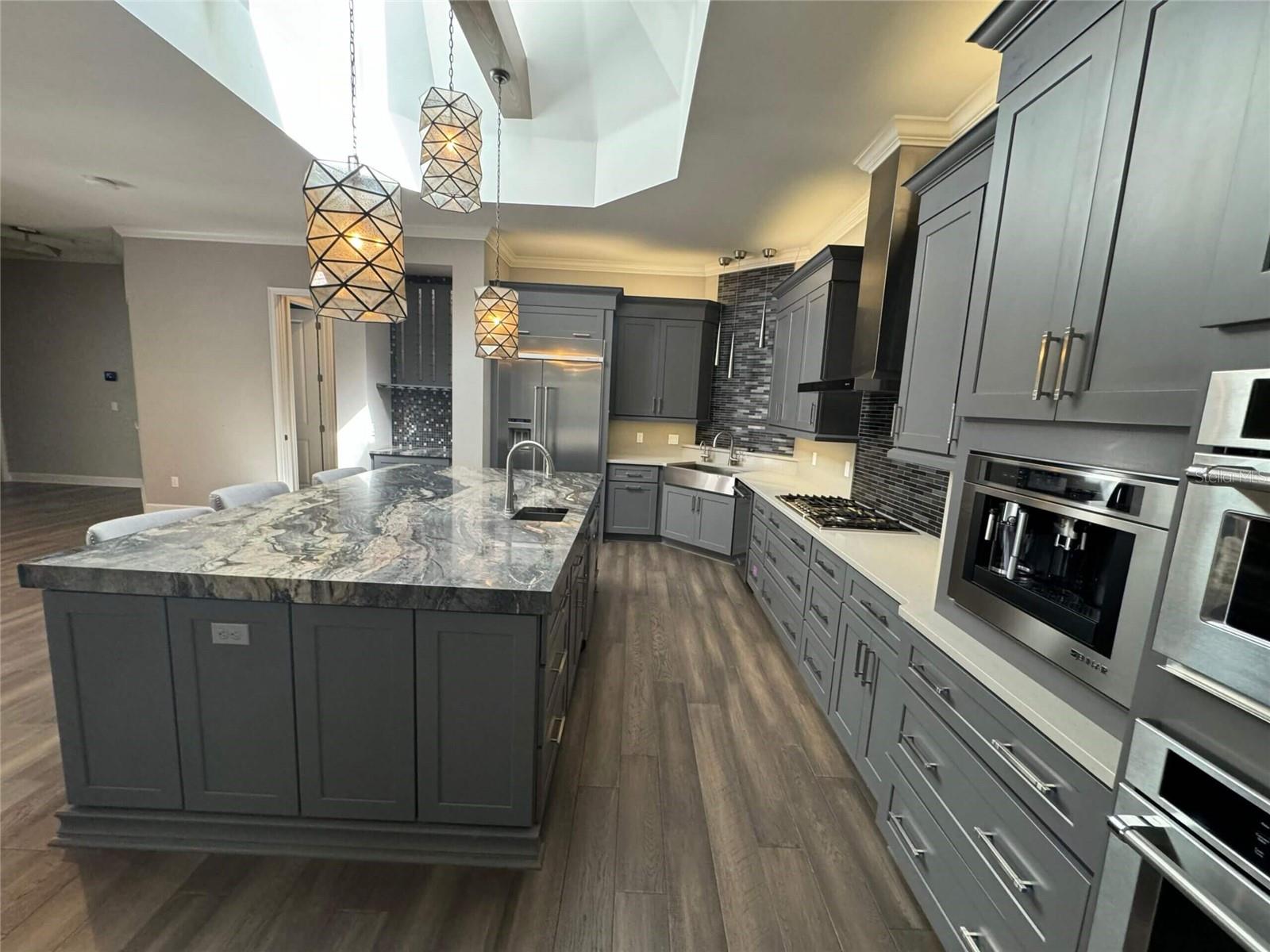 Image 4 of 30 For 9005 25th Road