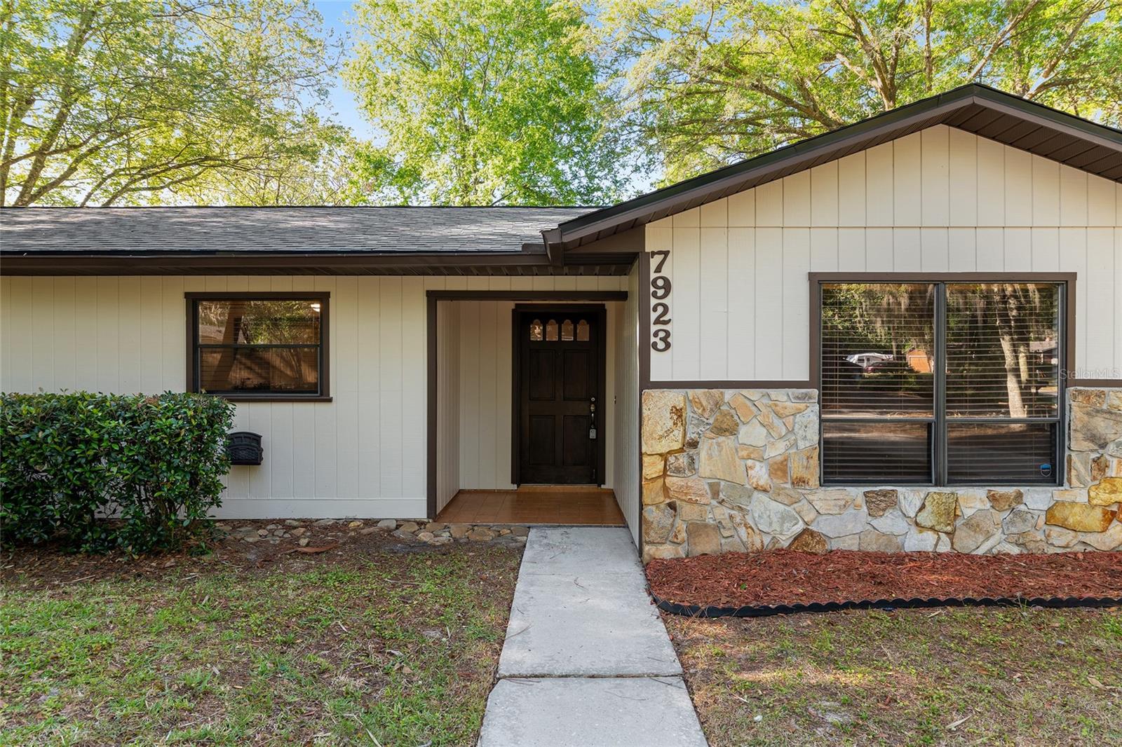 Image 4 of 60 For 7923 55th Place