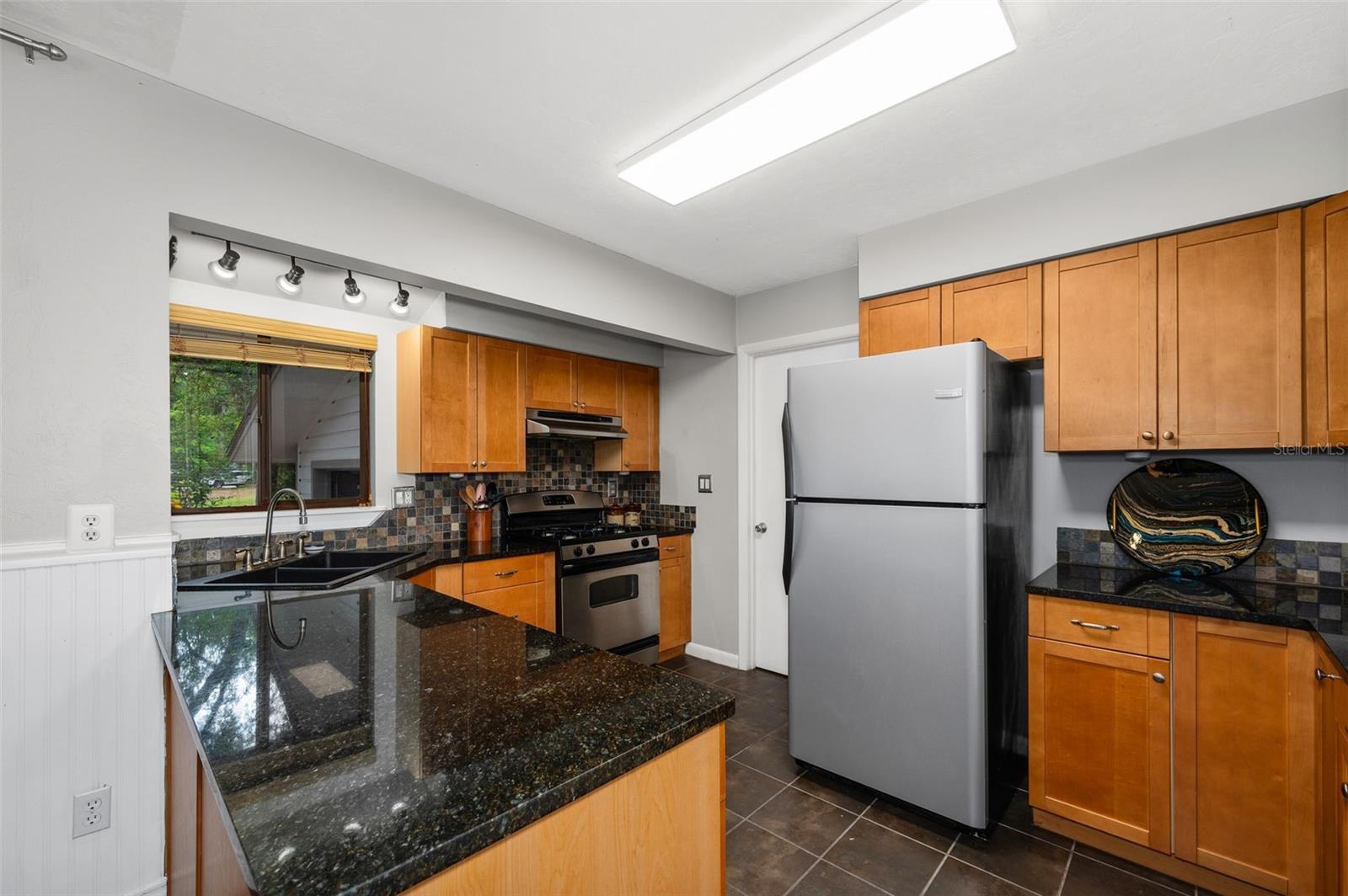 Image 11 of 44 For 3527 46th Place